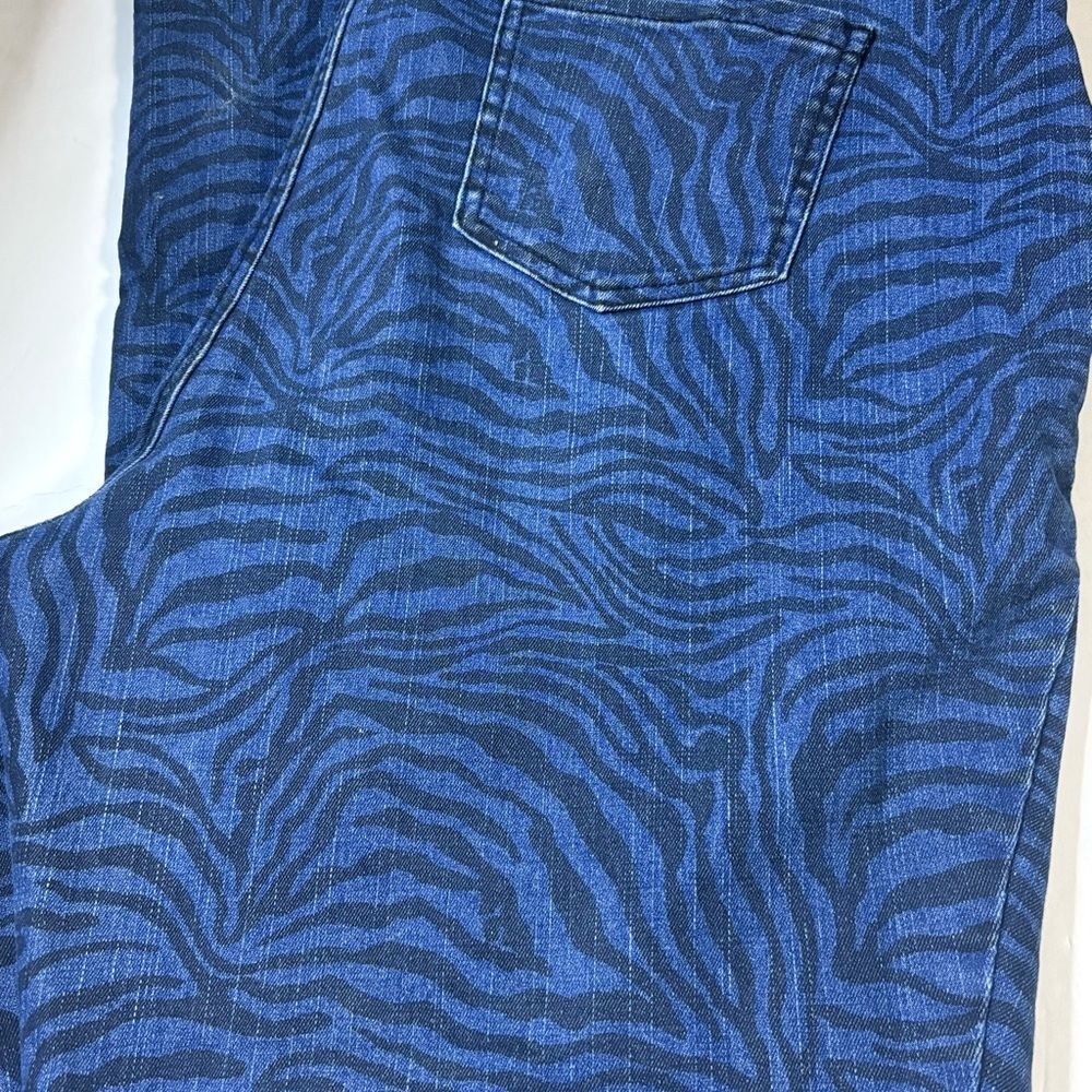Ashley Stewart Women's Blue and Black Zebra Jeans Sz 20